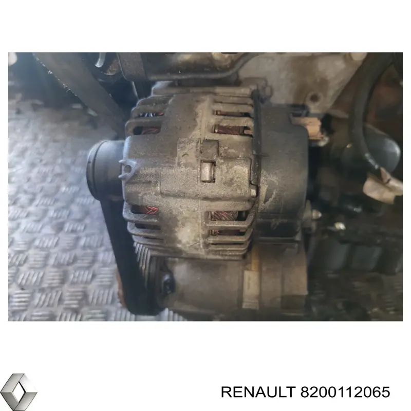 Генератор 8200112065 Renault (RVI)