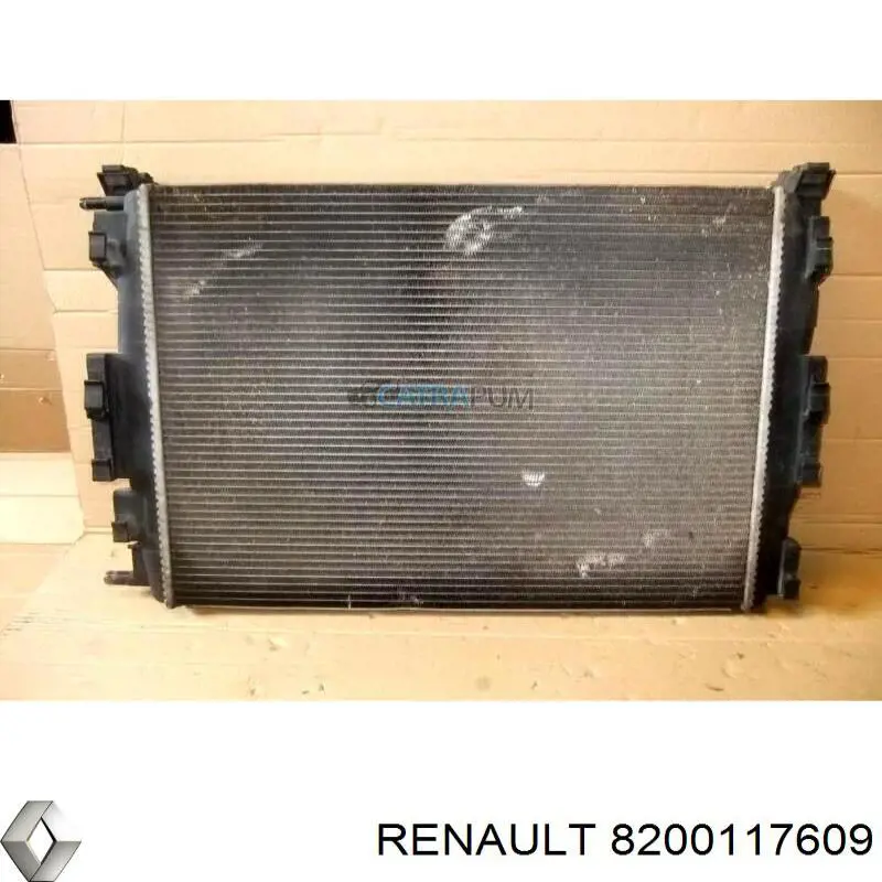 Радіатор основний Renault (RVI) 8200117609 ціна, від 47.92 USD