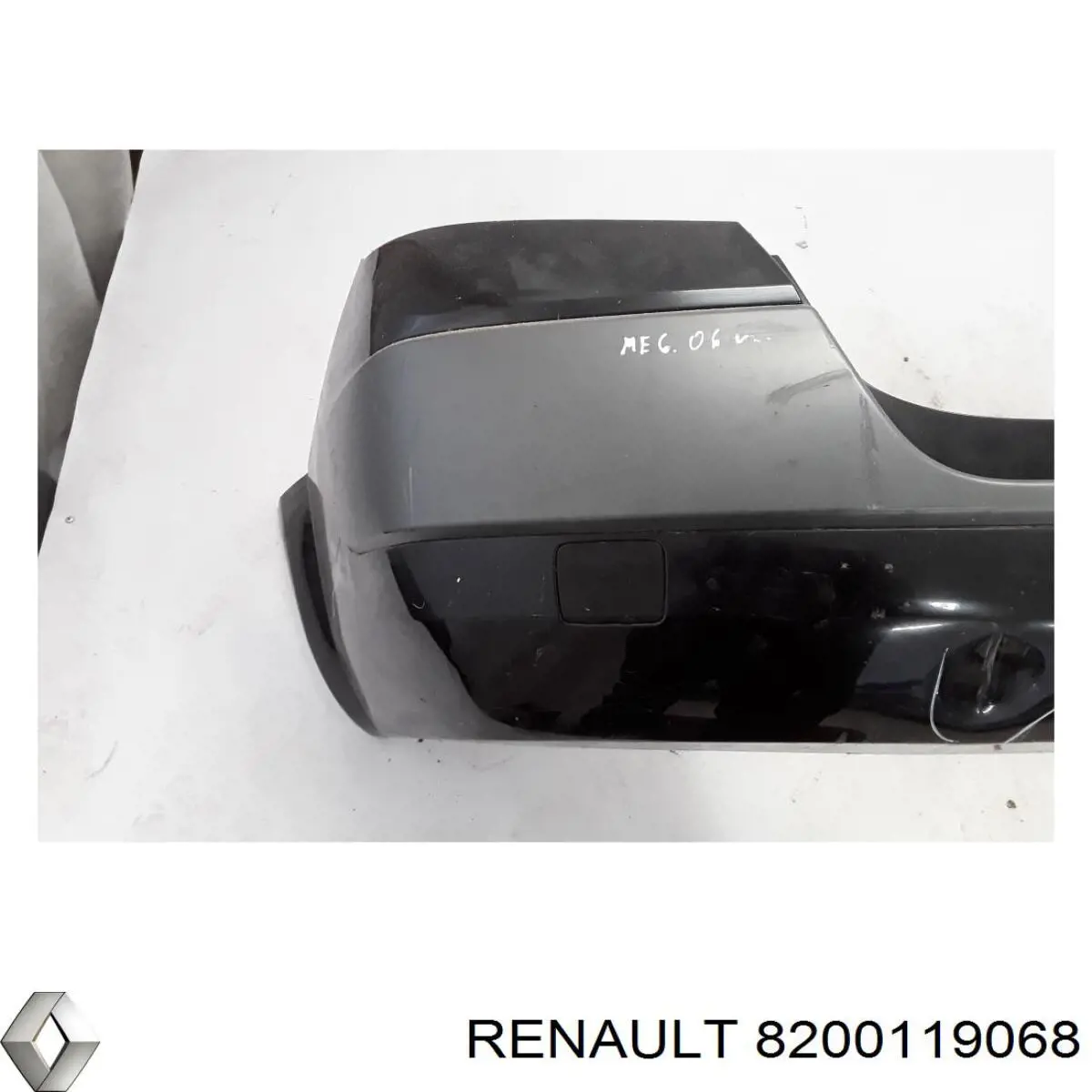 Кожух бампера заднього Renault (RVI) 8200119068 ціна, від 42.14 USD