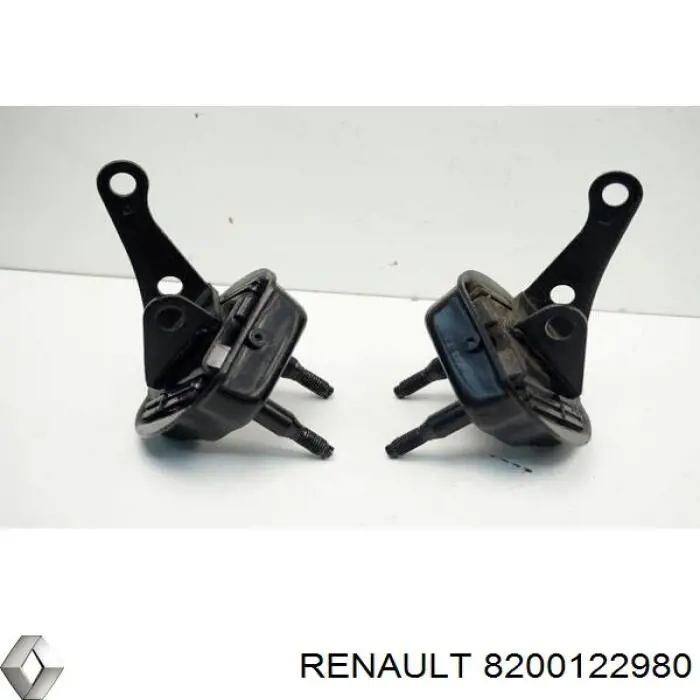 8200122980 Renault (RVI) кронштейн/траверса заднього редуктора, передня