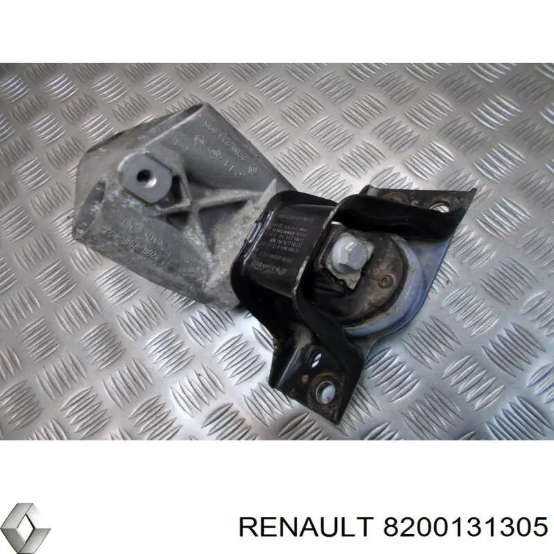 Купити 8200131305 Renault (RVI) Подушка (опора) двигуна, права
