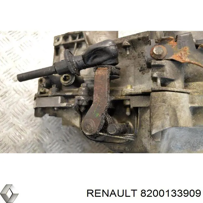  8200133909 Renault (RVI)