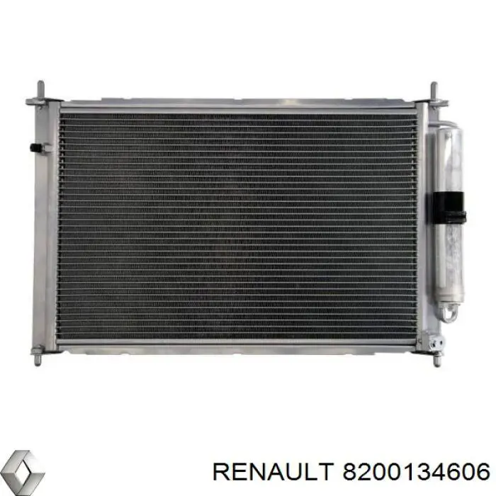 Купити 8200134606 Renault (RVI) Радіатор двигуна