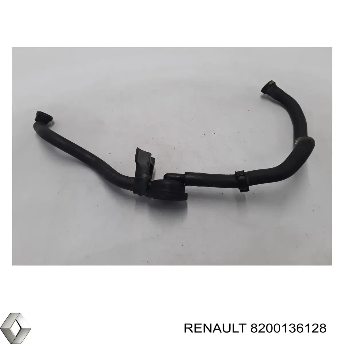 8200136128 Renault (RVI) патрубок вентиляції картера, масловіддільника