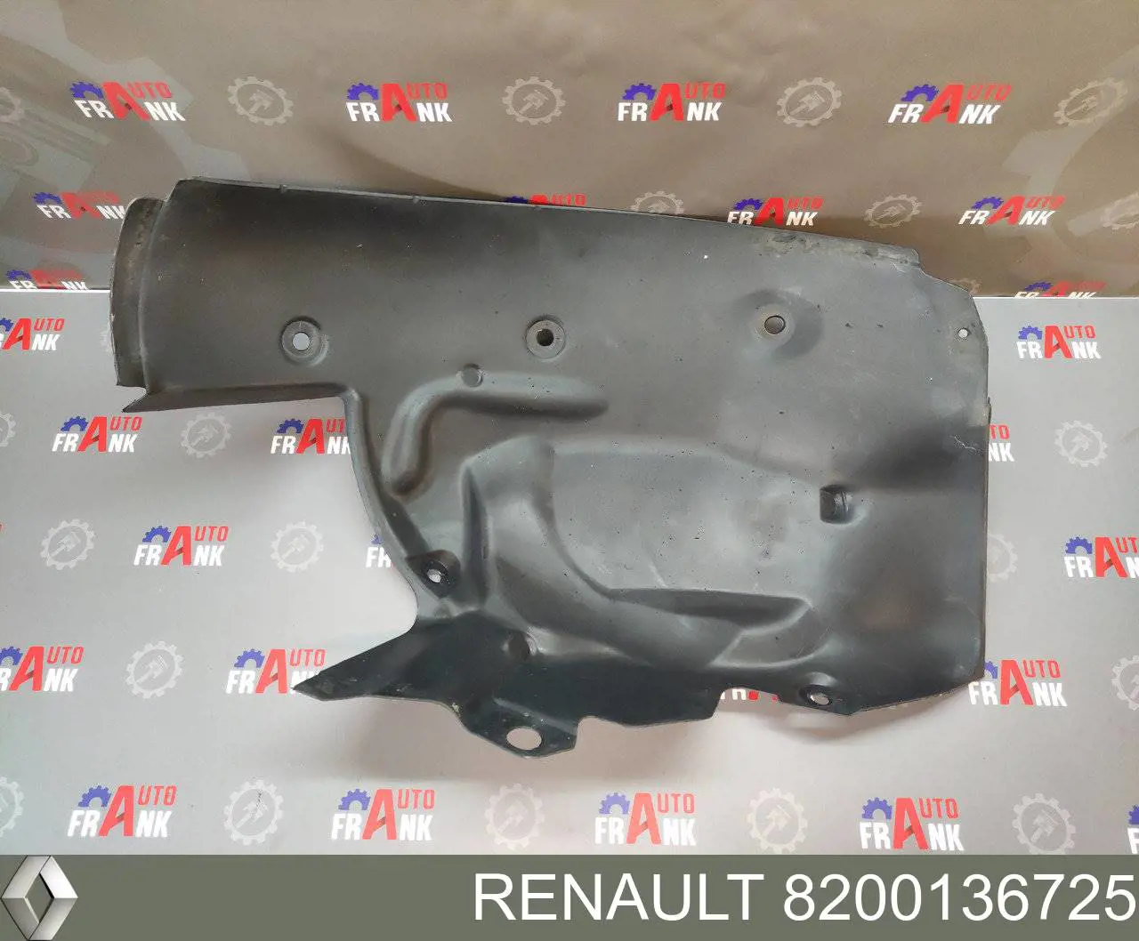 Купити 8200136725 Renault (RVI) Підкрилок переднього крила, лівий задній