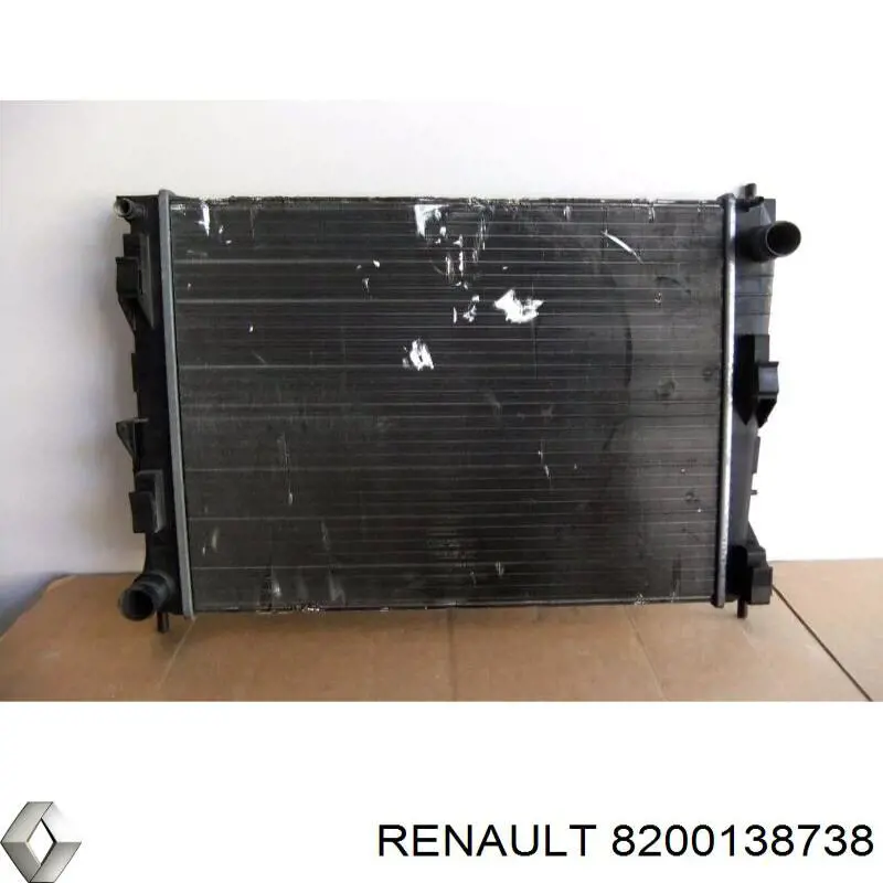 Радіатор основний Renault (RVI) 8200138738 ціна, від 63.07 USD