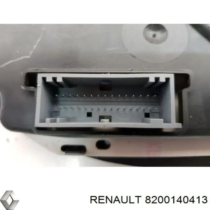 Щиток приладів Renault (RVI) 8200140413