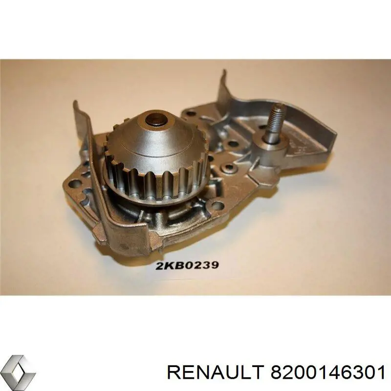 8200146301 Renault (RVI) помпа водяна, (насос охолодження)