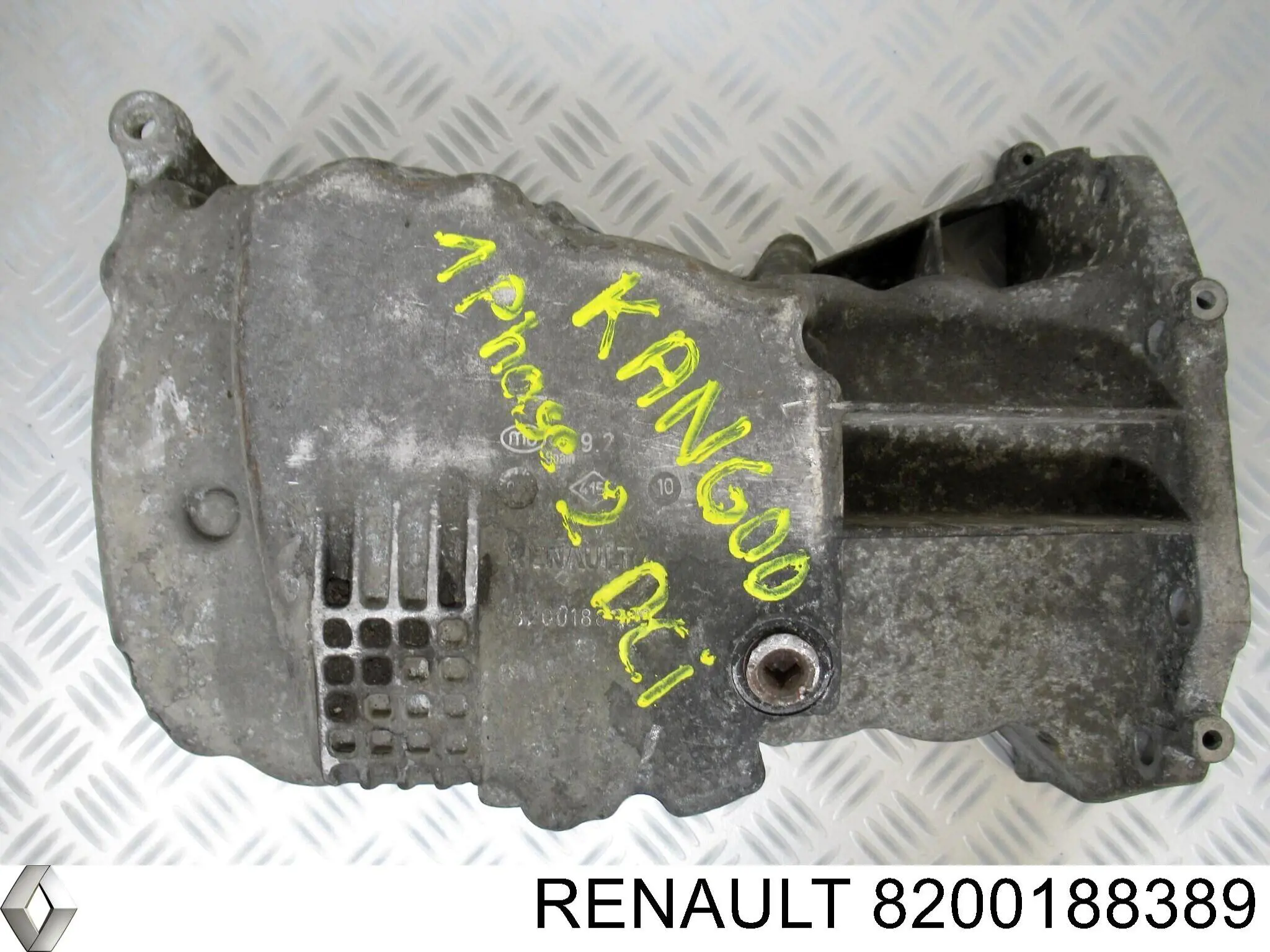 Піддон двигуна Renault (RVI) 8200188389 ціна, від 35.47 USD