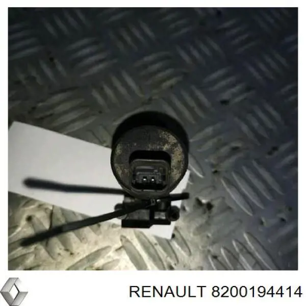 8200194414 Renault (RVI) Насос омывателя стекла (2 выхода)