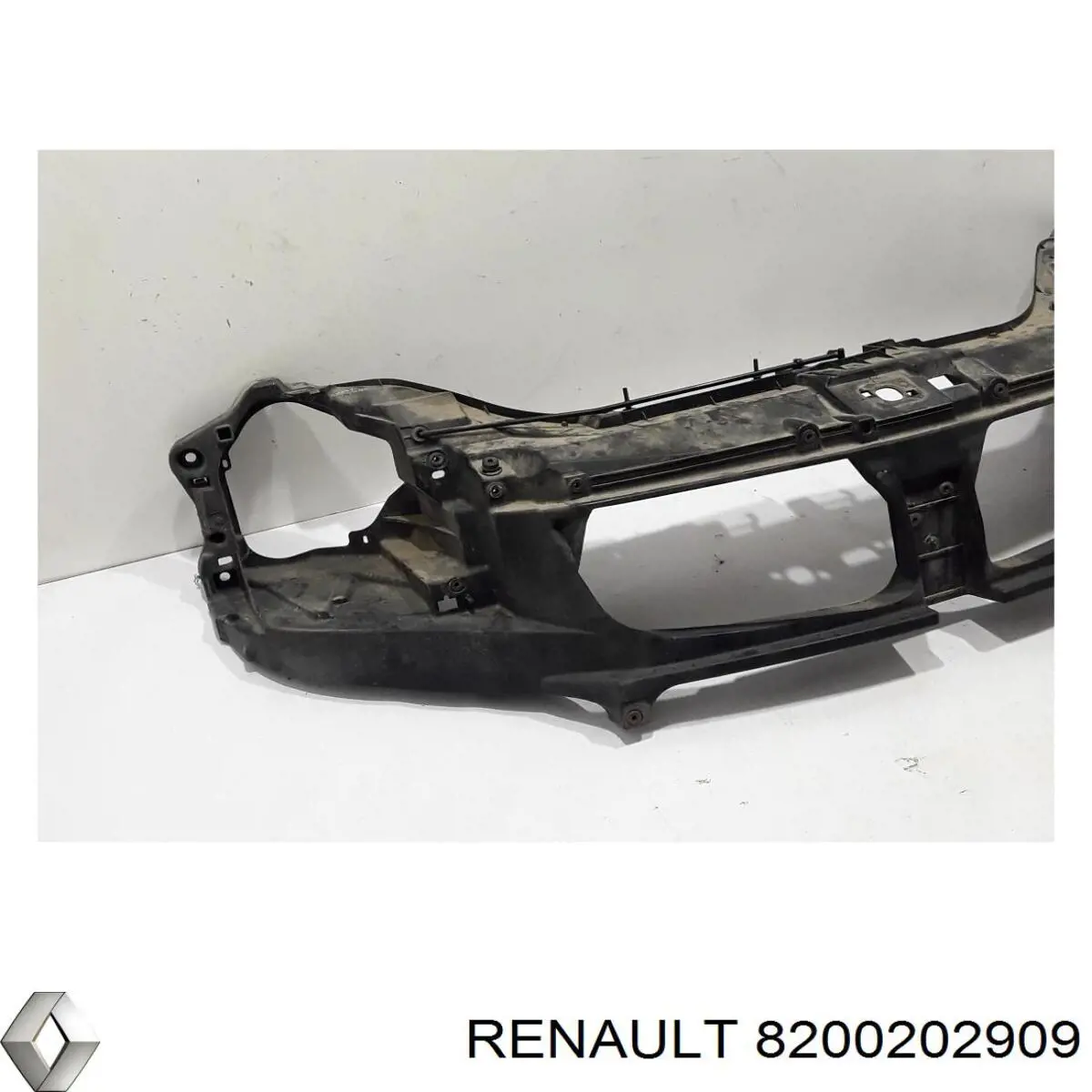 8200202909 Renault (RVI) супорт радіатора в зборі/монтажна панель кріплення фар