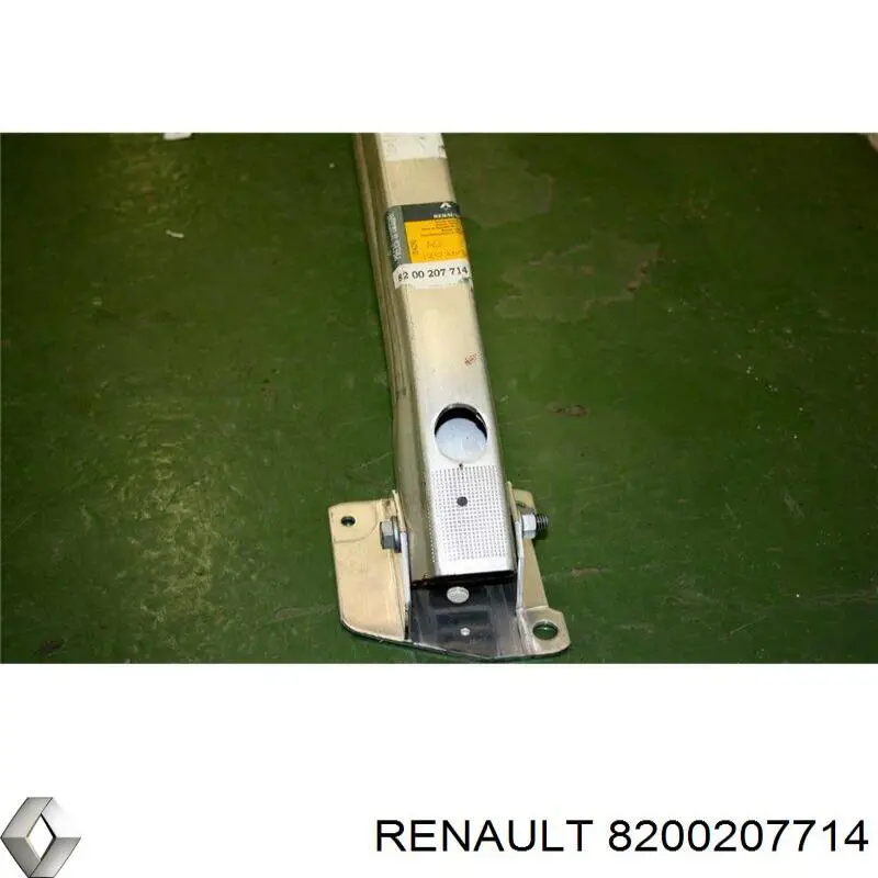 Підсилювач бампера заднього Renault Megane 2 (LM0) (Рено Меган)
