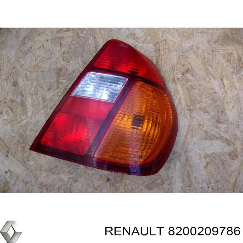 Купити 8200209786 Renault (RVI) Підкрилок заднього крила, лівий