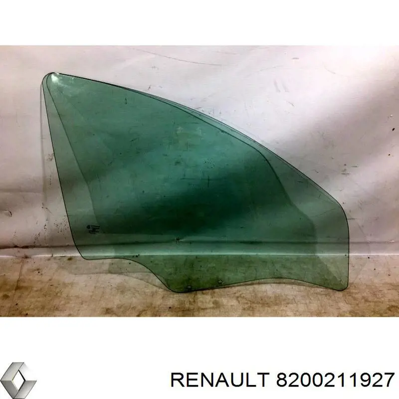 8200211927 Renault (RVI) скло передніх дверей, правою