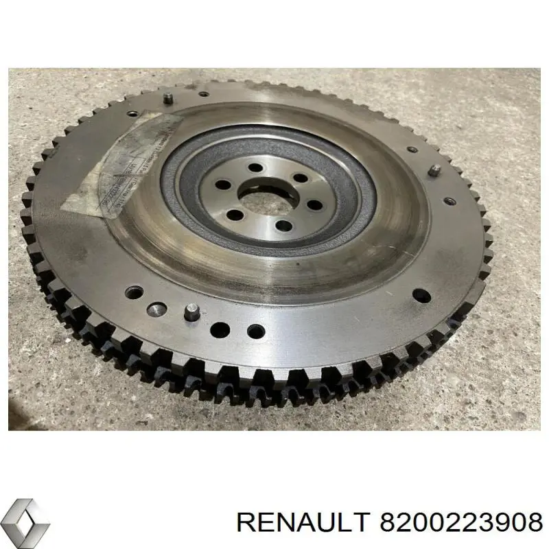 Маховик 1231000Q0A Renault (RVI)