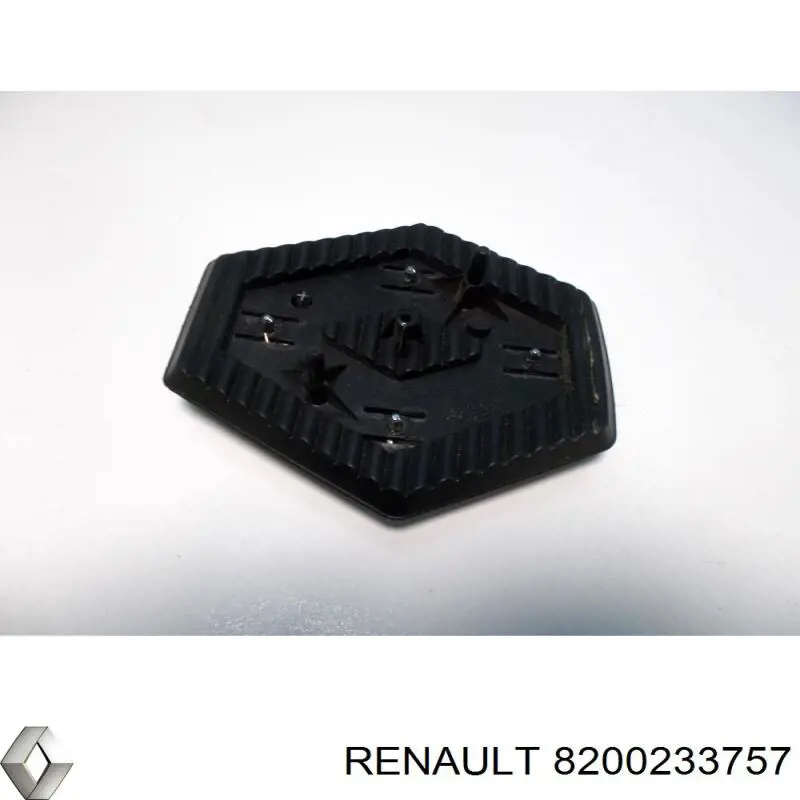 Купити 8200233757 Renault (RVI) Емблема решітки радіатора
