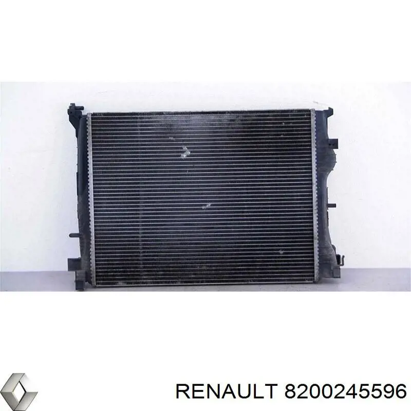 8200245596 Renault (RVI) Радіатор охолодження двигуна