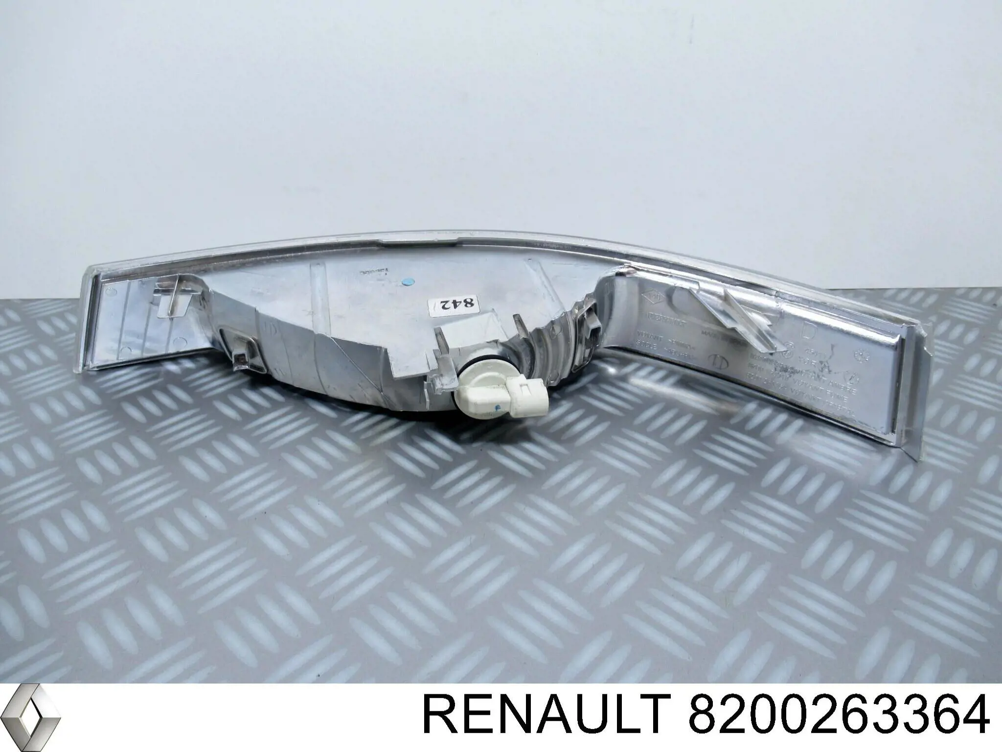 Поворотник правий Renault (RVI) 8200263364