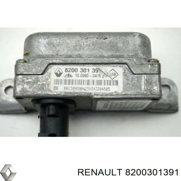 Купити 8200301391 Renault (RVI) Датчик поперечного прискорення (ESP)
