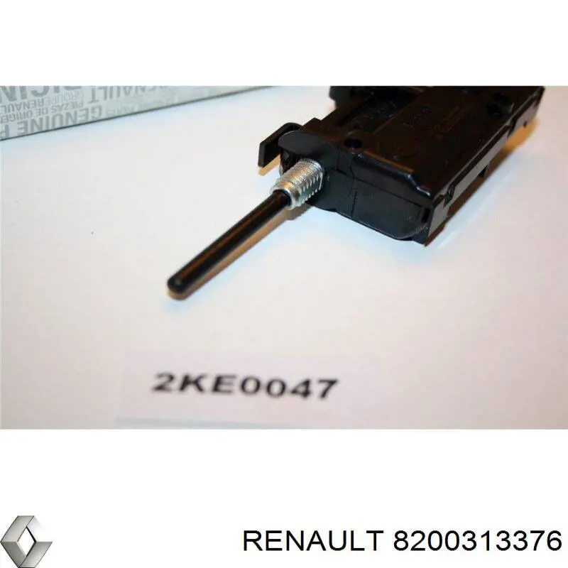 Купити 8200313376 Renault (RVI) Мотор-привод відкриття лючка бака