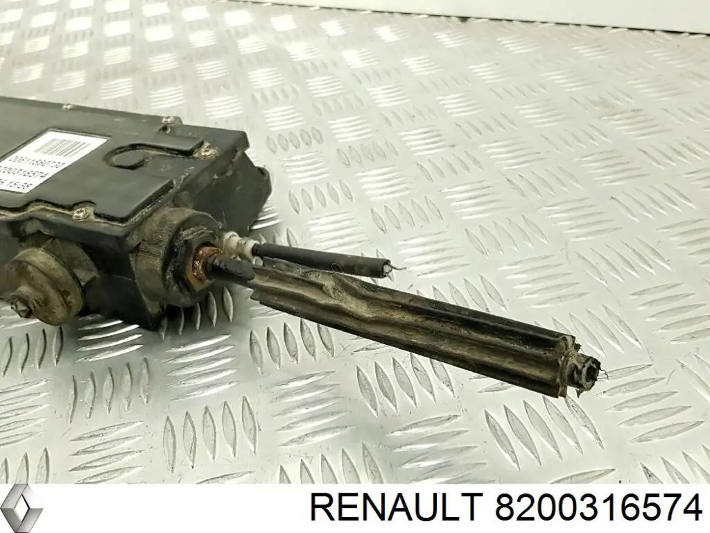 Трос стоянкового гальма задній лівий Renault (RVI) 8200316574 ціна, від 49.65 USD