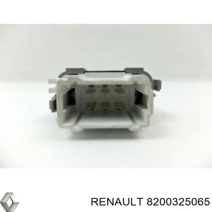 Вимикач центрального замка Renault (RVI) 8200325065 ціна, від 3.72 USD