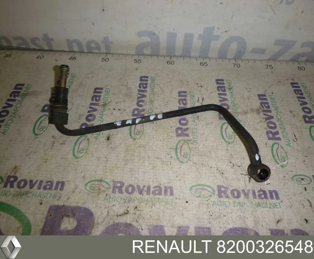 Купити 8200326548 Renault (RVI) Трубка/шланг подачі масла до турбіни