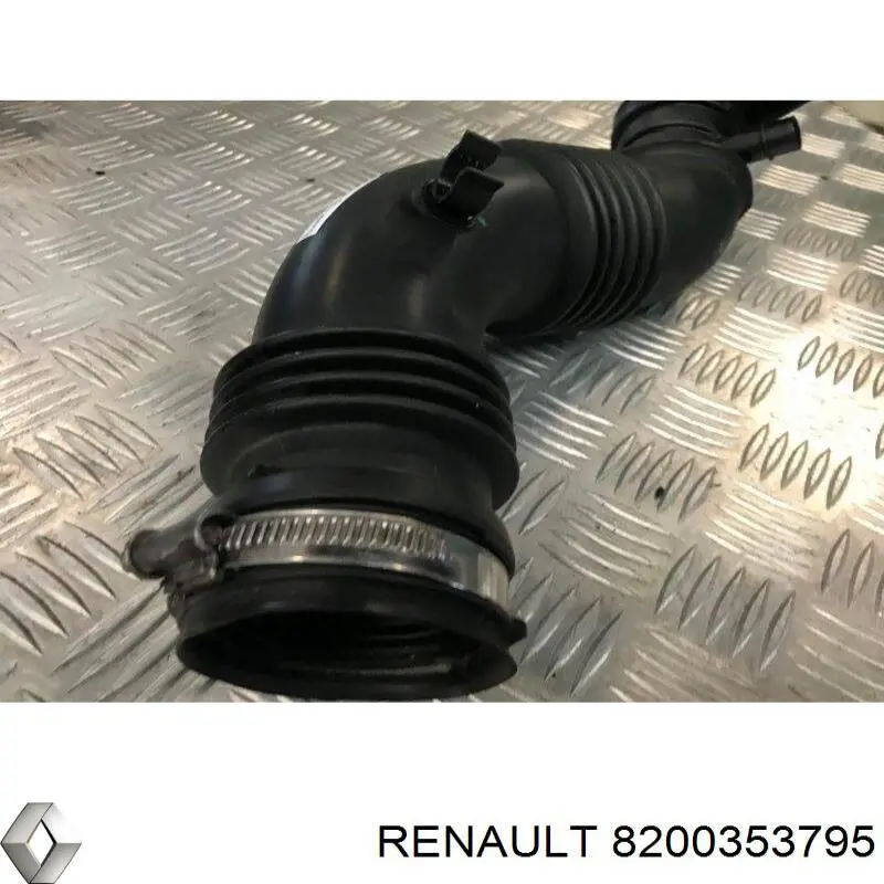 Купити 8200353795 Renault (RVI) Патрубок витратоміра повітря
