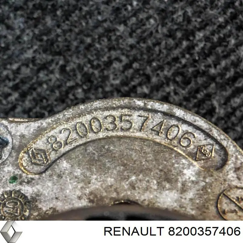 Купити 8200357406 Renault (RVI) Натягувач приводного ременя