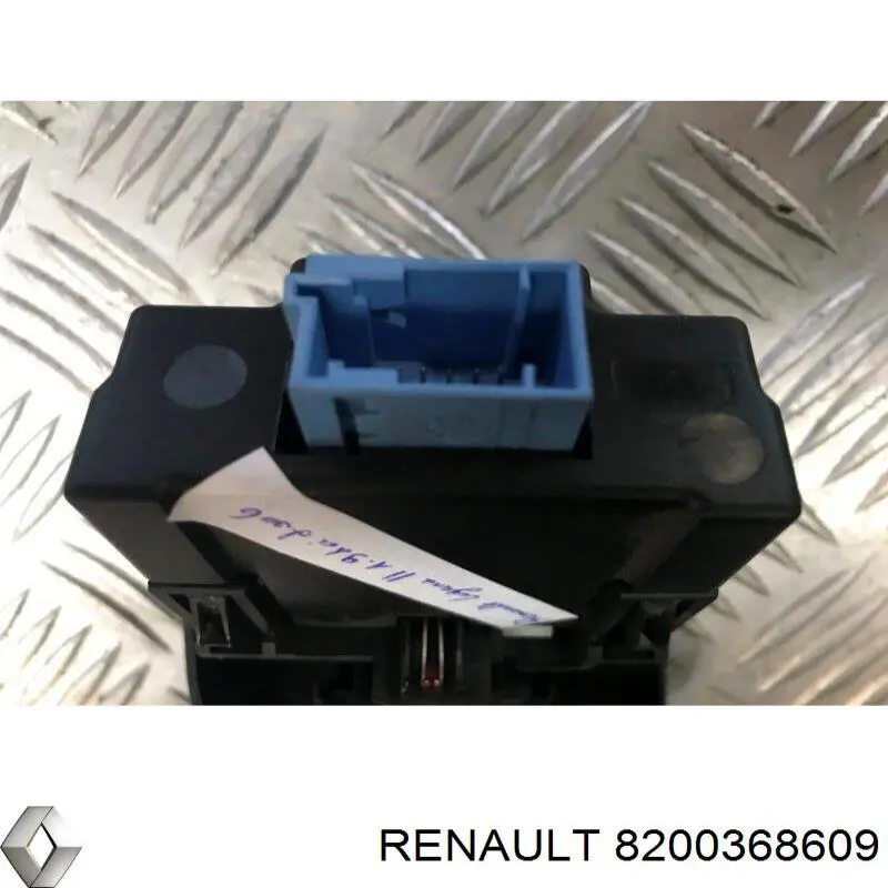 Клавіша електромеханічного гальма стоянки Renault Laguna 2 (BG0) (Рено Лагуна)