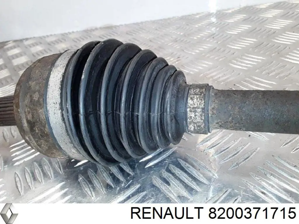 8200371715 Renault (RVI) Опора підвісного підшипника передньої піввісі
