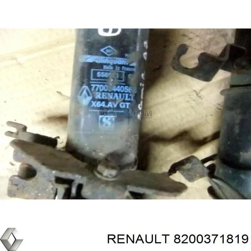 Подушка Айрбег спинки сидіння правого Renault (RVI) 8200371819 ціна, від 25.93 USD