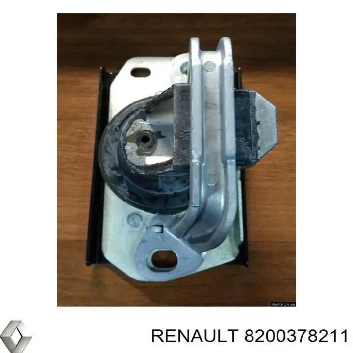 8200378211 Renault (RVI) подушка (опора двигуна, права)