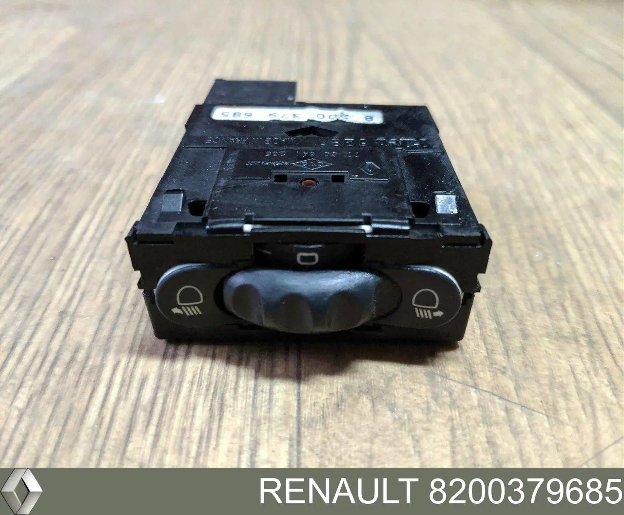 Купити 8200379685 Renault (RVI) Кнопка коректора фар