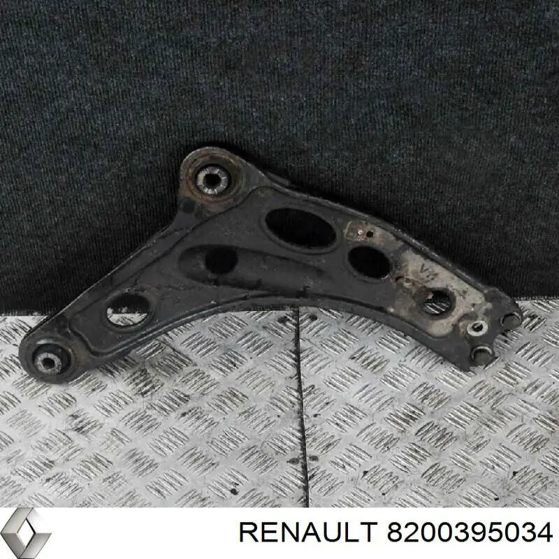 8200395034 Renault (RVI) важіль передньої підвіски нижній, правий