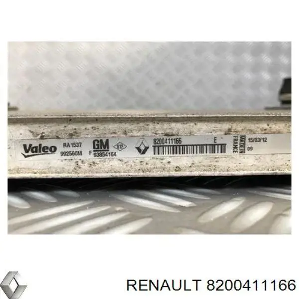 Радіатор 8200411166 Renault (RVI)