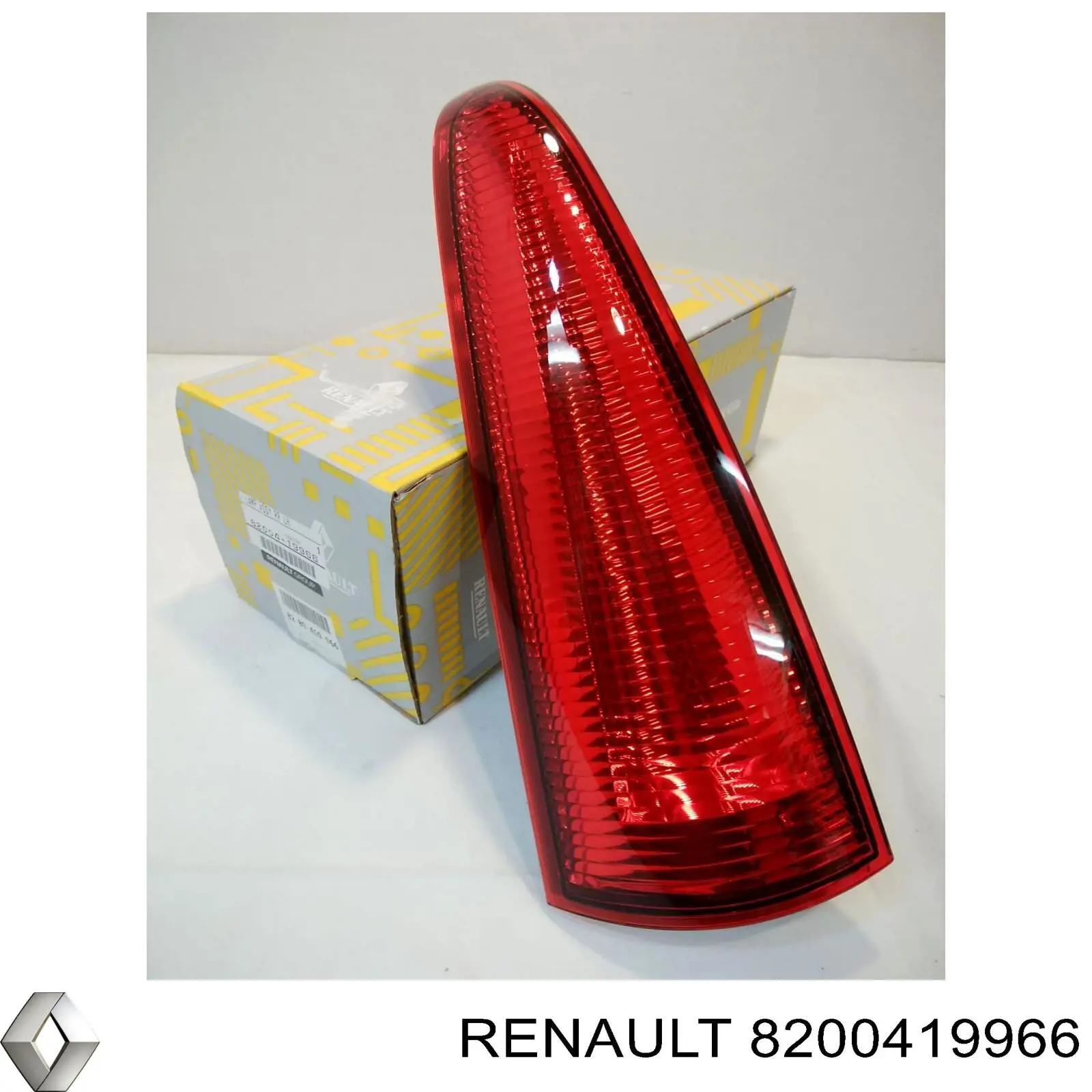 Ліхтар задній лівий, верхній Renault (RVI) 8200419966 ціна, від 63.11 USD