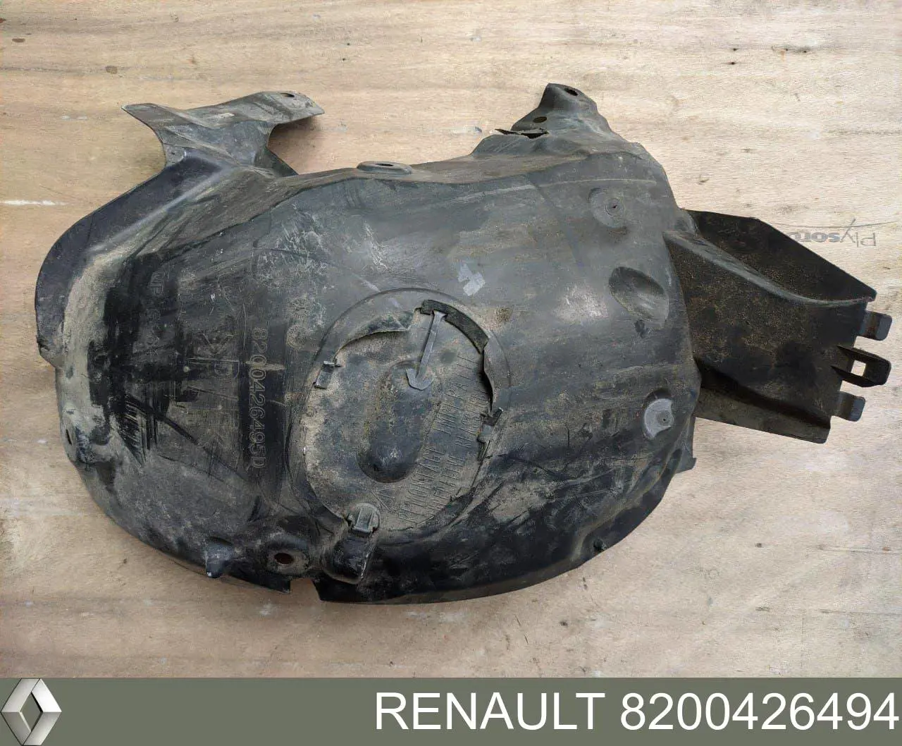 Купити 8200426494 Renault (RVI) Підкрилок переднього крила, лівий передній