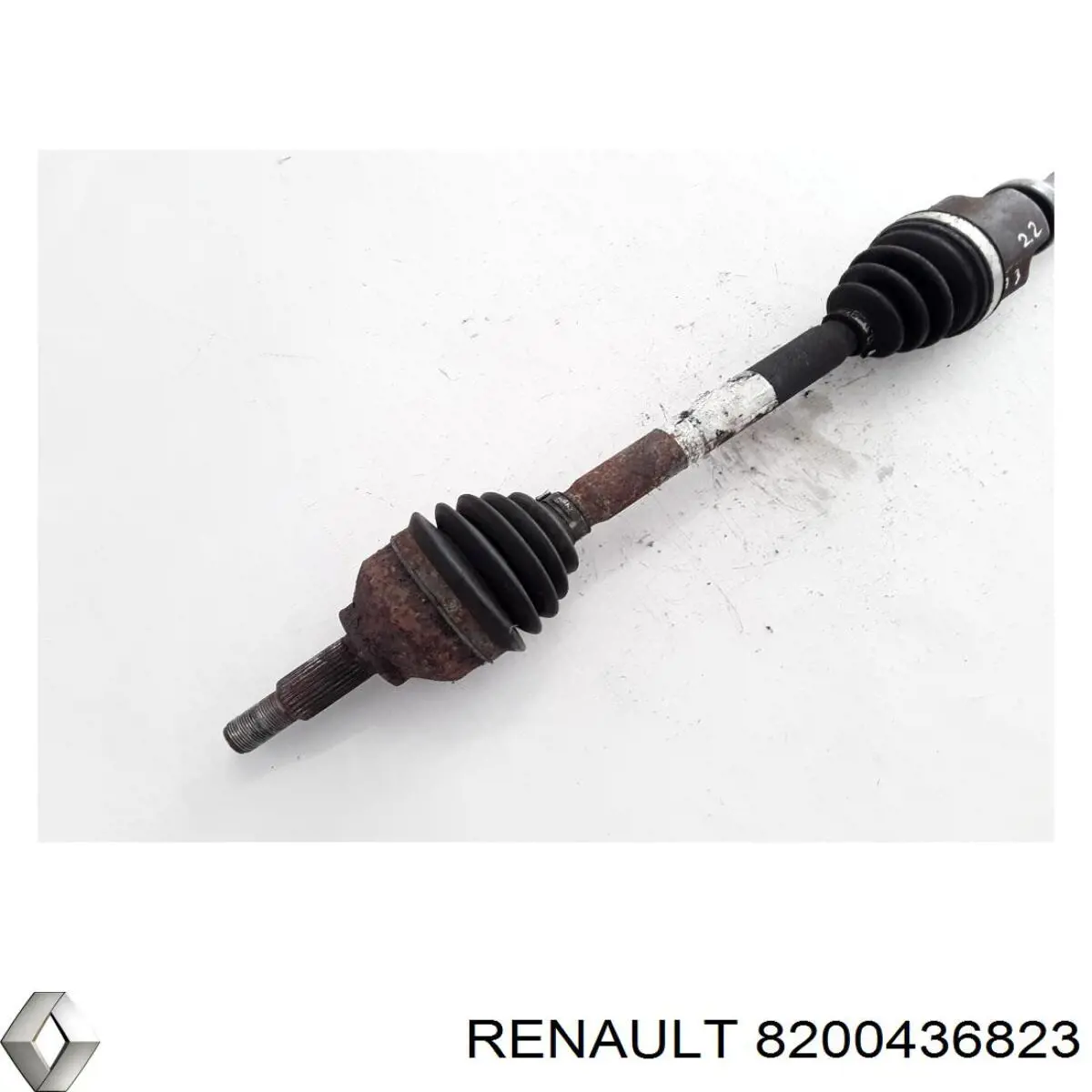 8200436823 Renault (RVI) Привід передній правий