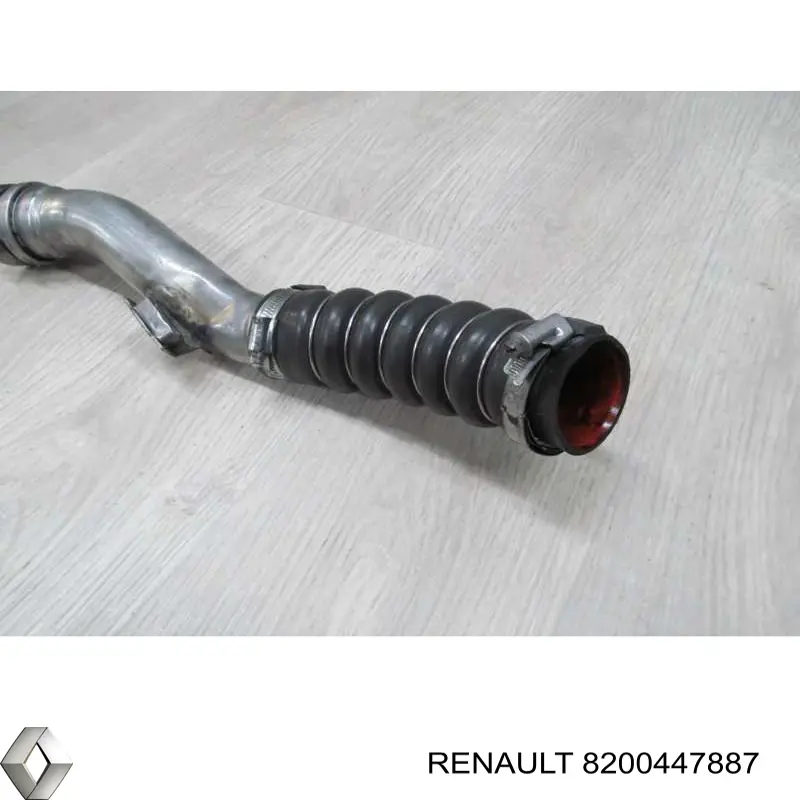 Купити 8200447887 Renault (RVI) Шланг для видалення повітря