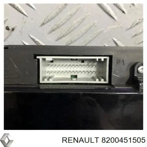 8200451505 Renault (RVI) Щиток приладів додатковий