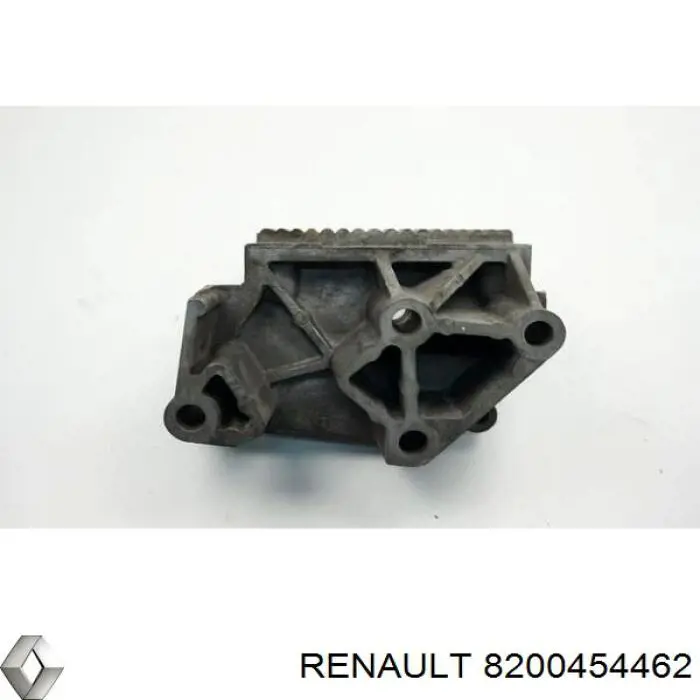 Кронштейн подушки (опори) двигуна, правої Renault (RVI) 8200454462 ціна, від 19.00 USD