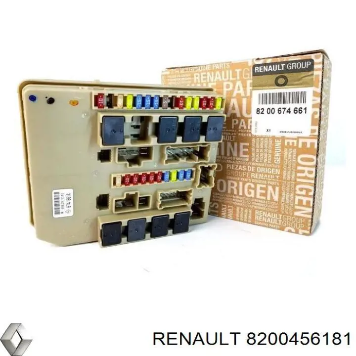 Купити 8200456181 Renault (RVI) Корпус запобіжників