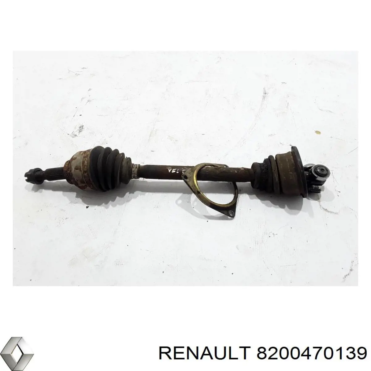 7711368101 Renault (RVI) Привід лівий