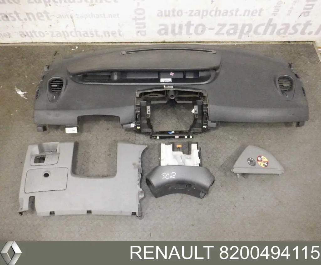 Купити 8200494115 Renault (RVI) Приладова панель