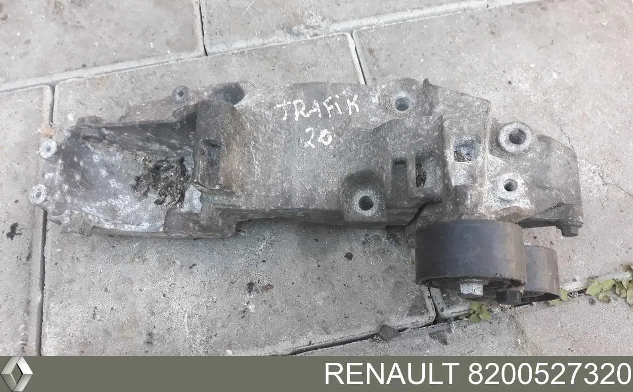 Кріплення генератора Renault (RVI) 8200527320