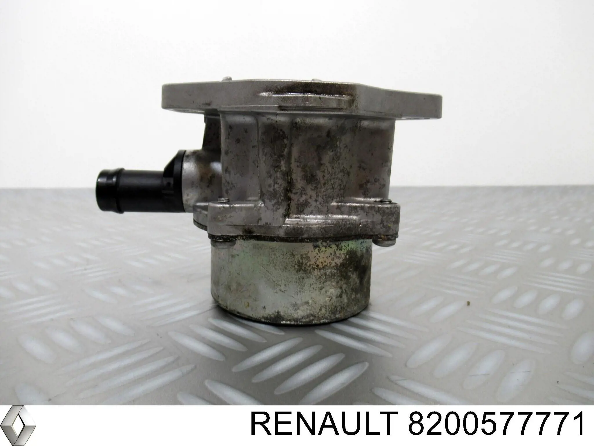 8200577771 Renault (RVI) насос вакуумний