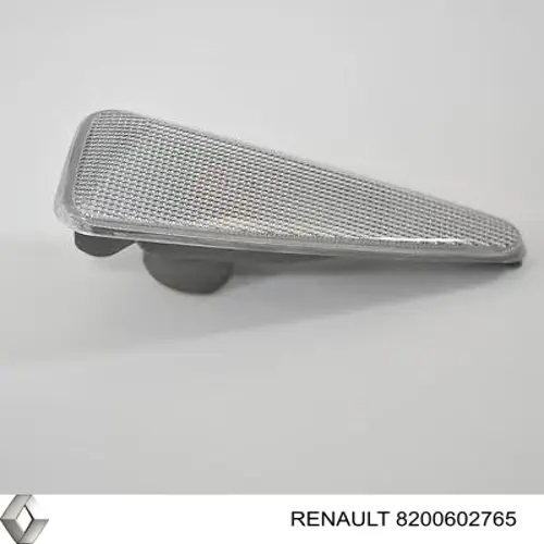 8200602765 Renault (RVI) Повторювач повороту на крилі, правий