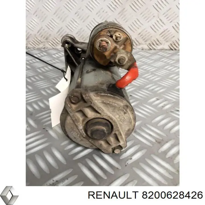 Купити 8200628426 Renault (RVI) Стартер