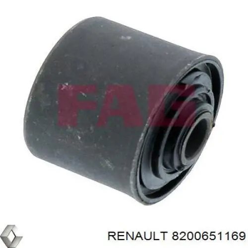 Сайлентблок переднього нижнього важеля 8200651169 Renault (RVI)